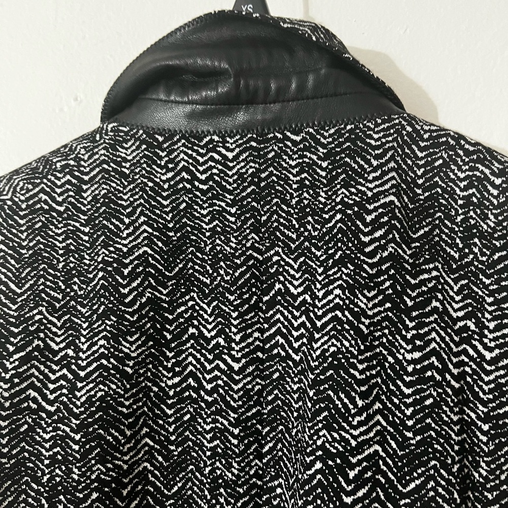 Blazer! - Picture 8 of 9
